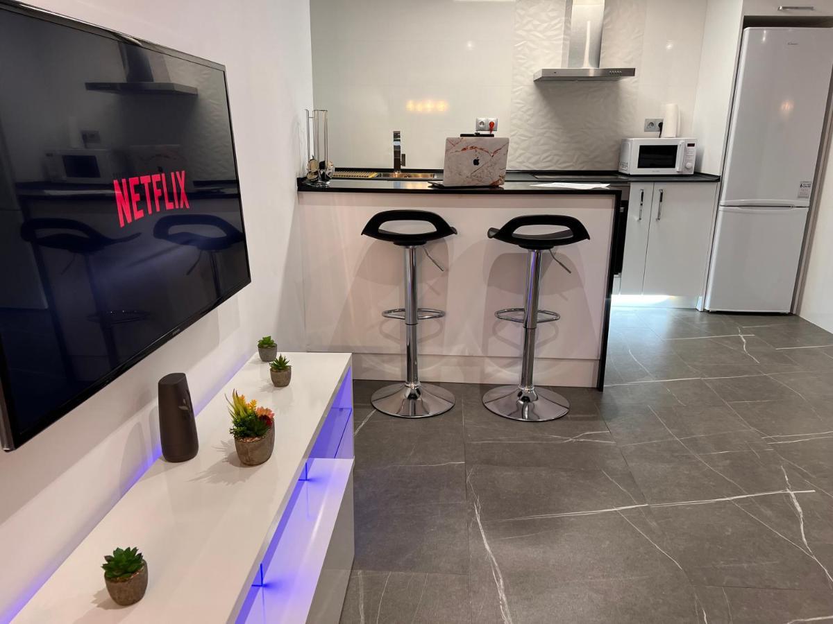 Apartamento Espacioso De Diseno A 3 Min Renfe. Кордова Екстер'єр фото